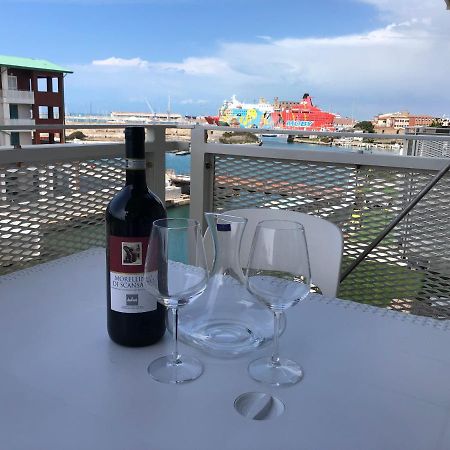 Kasia Porta Sul Mare Di Livorno Free Parking Exteriör bild