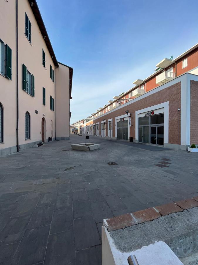 Kasia Porta Sul Mare Di Livorno Free Parking Exteriör bild