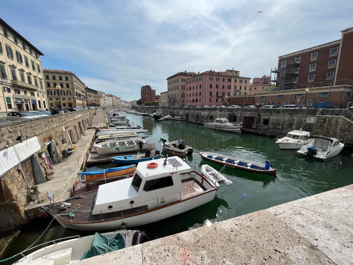 Kasia Porta Sul Mare Di Livorno Free Parking Exteriör bild