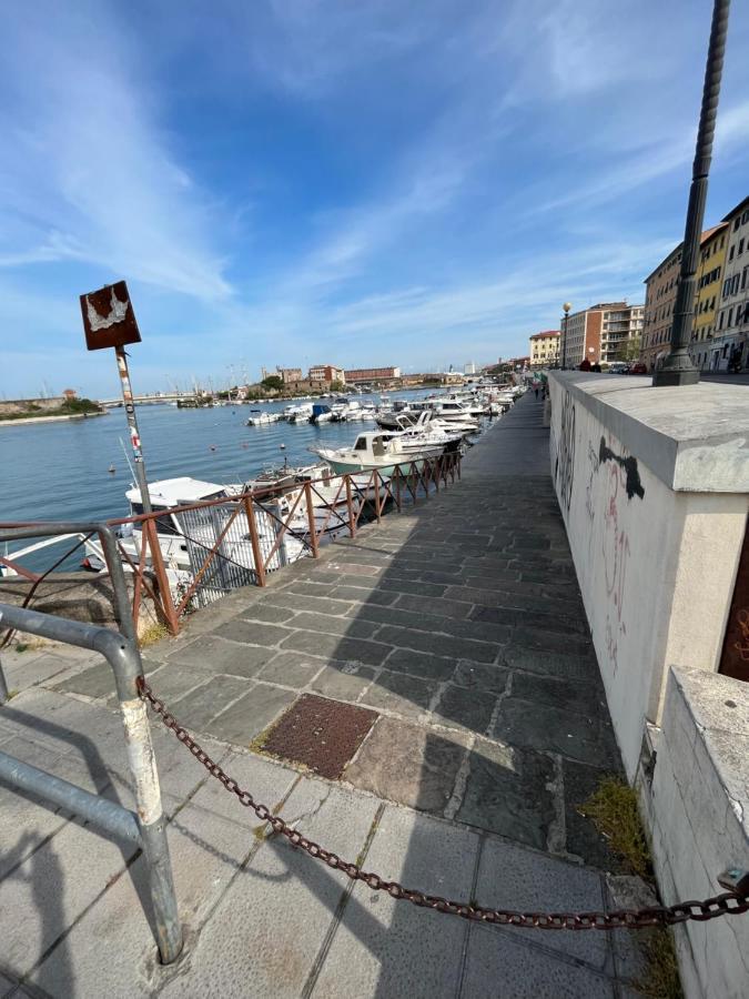 Kasia Porta Sul Mare Di Livorno Free Parking Exteriör bild