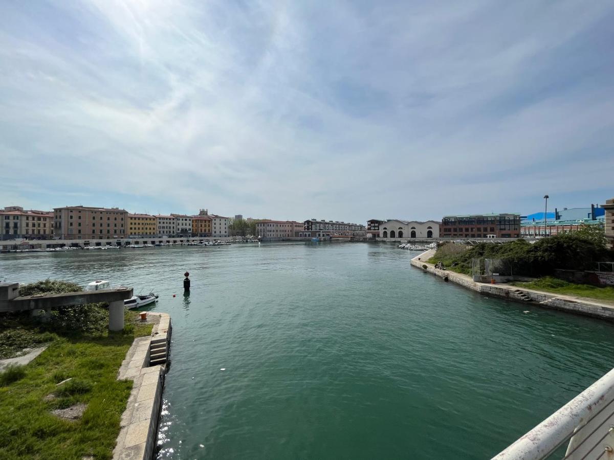 Kasia Porta Sul Mare Di Livorno Free Parking Exteriör bild