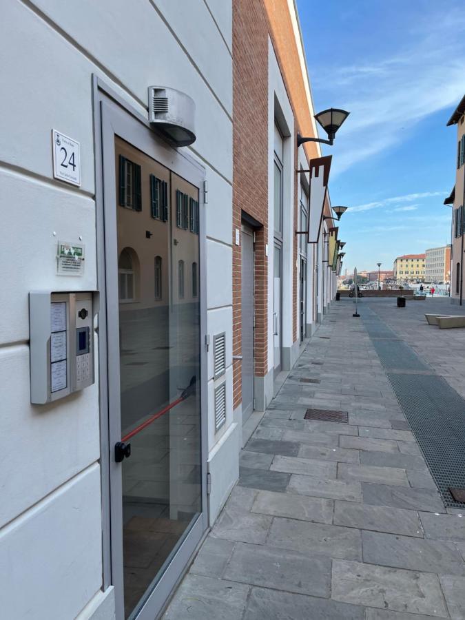 Kasia Porta Sul Mare Di Livorno Free Parking Exteriör bild
